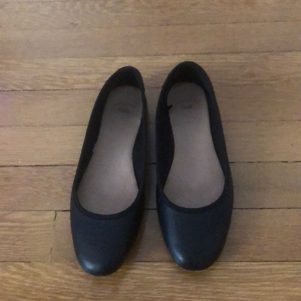 Girls 🥿 black Gap flats size 6
